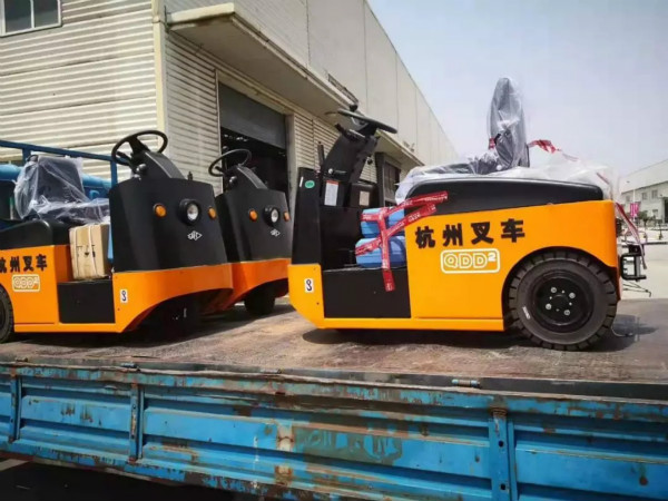 有质量有保证，杭叉的电动牵引车再一次交付天津某企业！